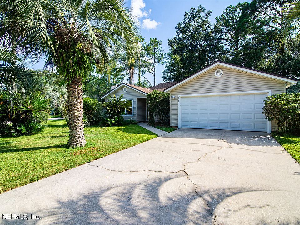 252 Quebec Ln Jacksonville FL Zillow
