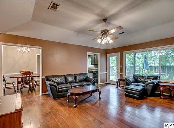 4th image of 1043 Vineyards Dr