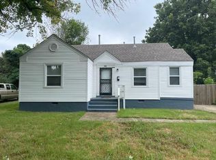 990 Dillworth St, Memphis, TN 38122