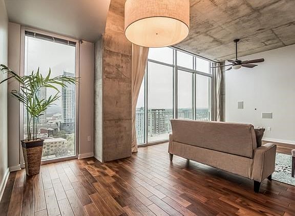 3rd image of 360 Nueces St APT 1612