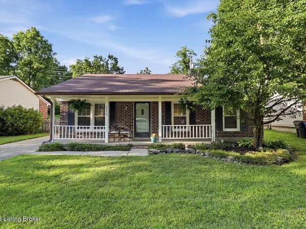 3373 Colonnade Dr, Lexington, KY 40515