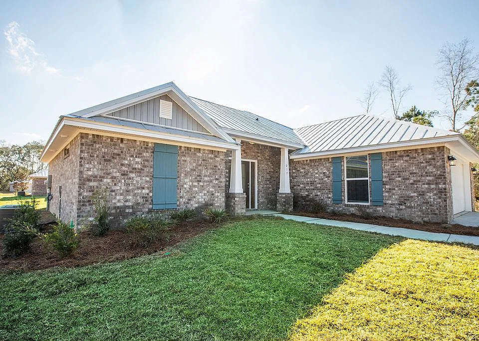 217 Summerfield Dr