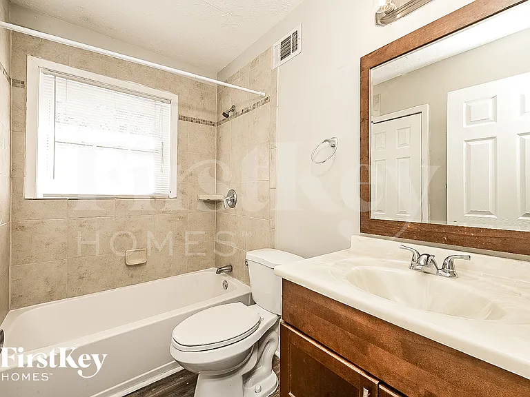 2216 Clanton Ter — Photo 17