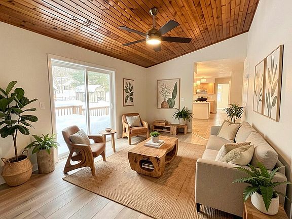 4th image of 1705 N Philip Rd