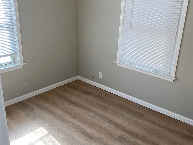 10657 Saint Veronica Ct — Photo 13