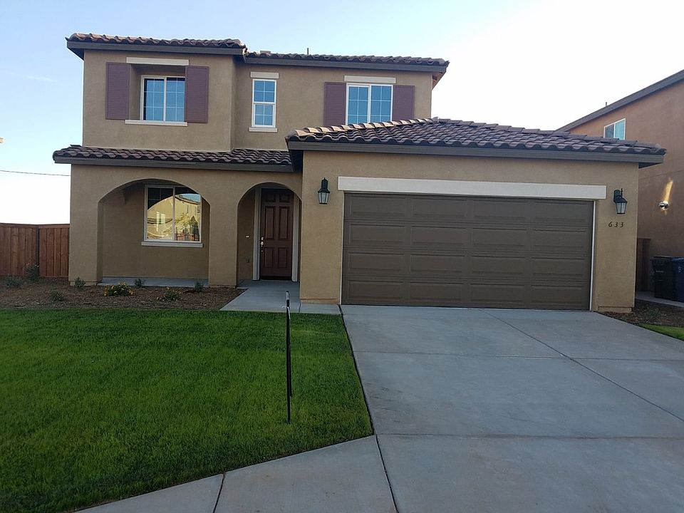 1st image of 633 Las Dunas St