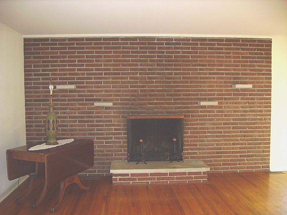 2nd image of 3227 Elgasser Ln