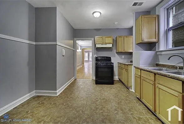 7925 S Trumbull Ave #1 — Photo 16
