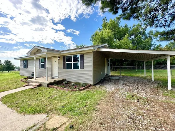 34805 Lake Rd, Shawnee, OK 74801