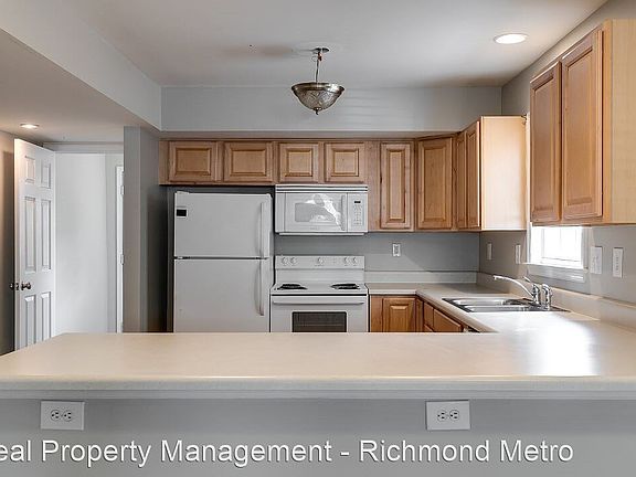 5th image of 1820 Parkwood Ave