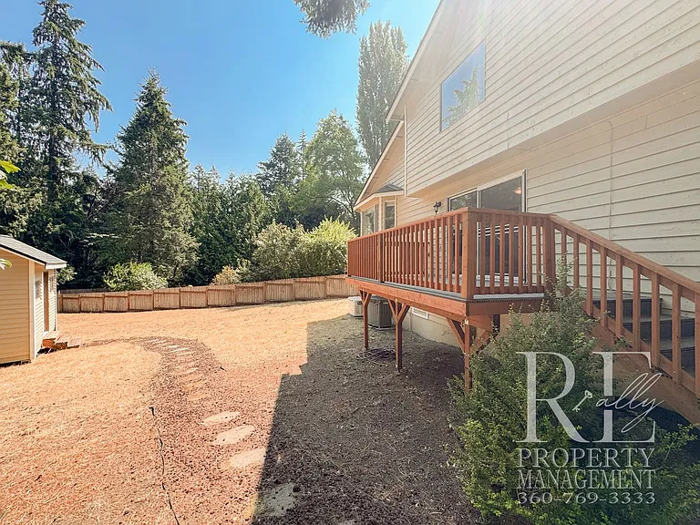 4618 NW Bernard St — Photo 46
