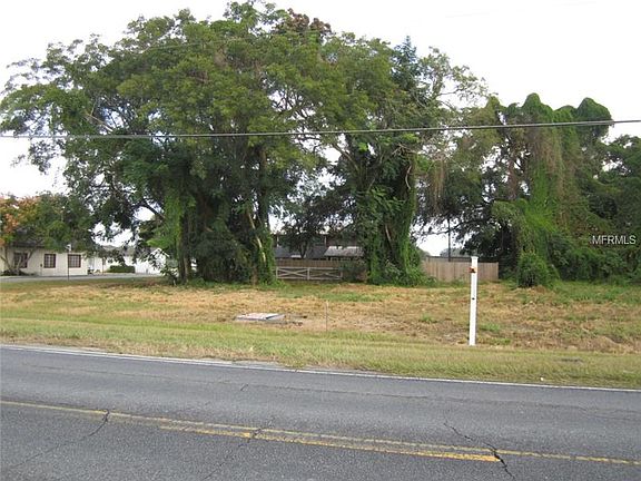 4th image of 15327 Old Us Highway 441
