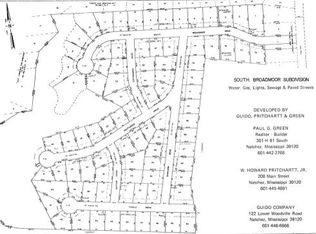 00014 S Broadmoor Dr, Natchez, MS 39120