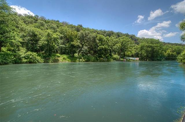 2nd image of 7478 River Rd