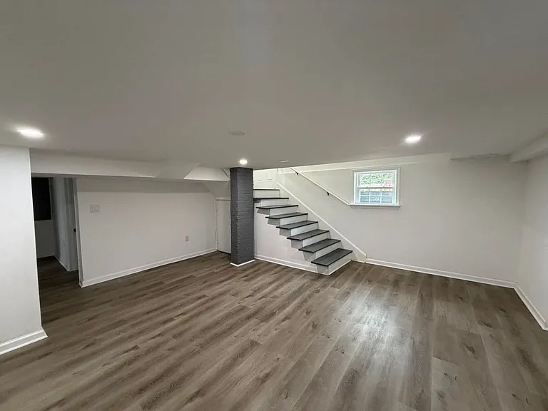 139 Lee Ave NE — Photo 19
