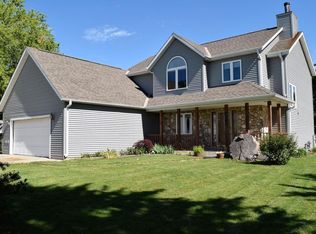 4080 E Elm Rd, Oak Creek, WI 53154