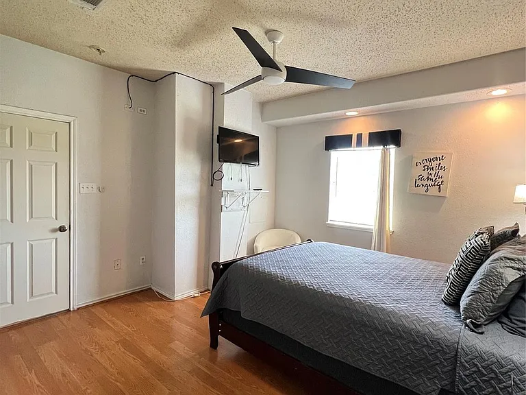 13117 Vickery St #2 — Photo 23