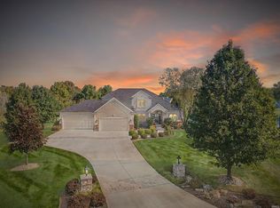 1509 Canyon Cv, Fort Wayne, IN 46845