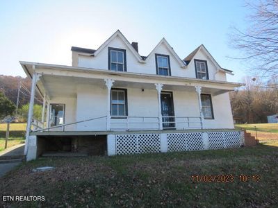 302 East St, Oliver Springs, TN, 37840