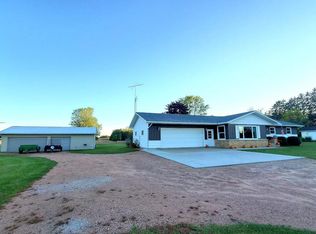 E9757 Highway I, Clintonville, WI 54929