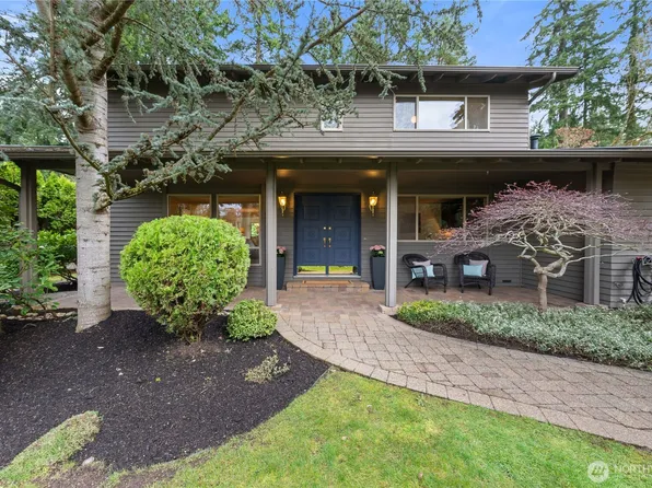 15018 NE 10th Place, Bellevue, WA 98007