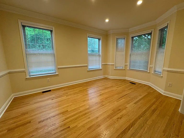 400 Barefield Ln — Photo 27