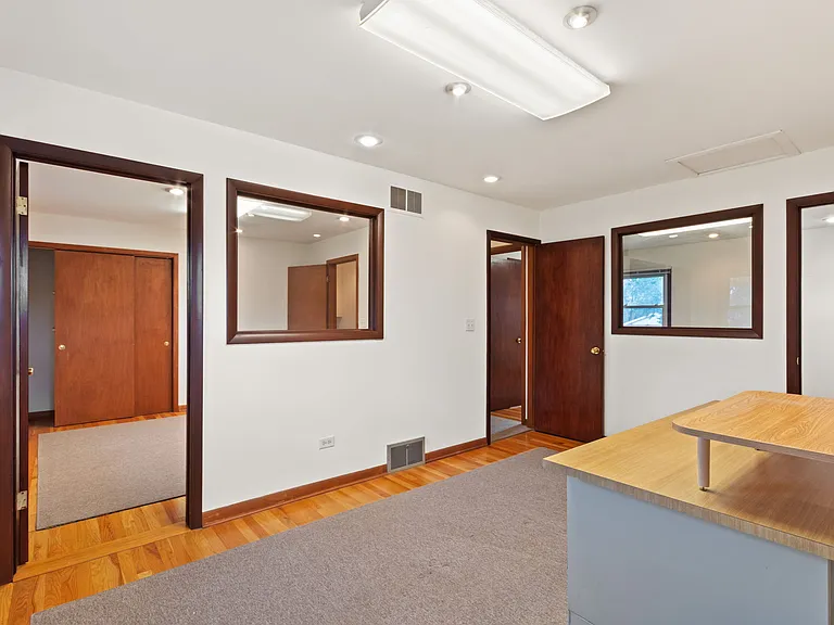 123 Ogden Ave — Photo 9
