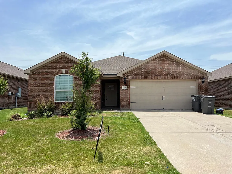 1311 Soap Tree Dr — Photo 2