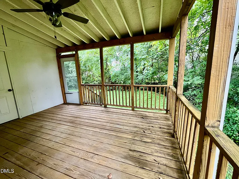 222 Waldo St — Photo 7
