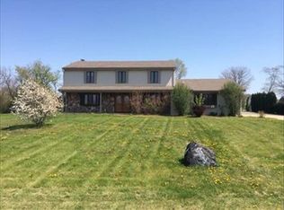 5N075 Gerber Rd, Bartlett, IL 60103