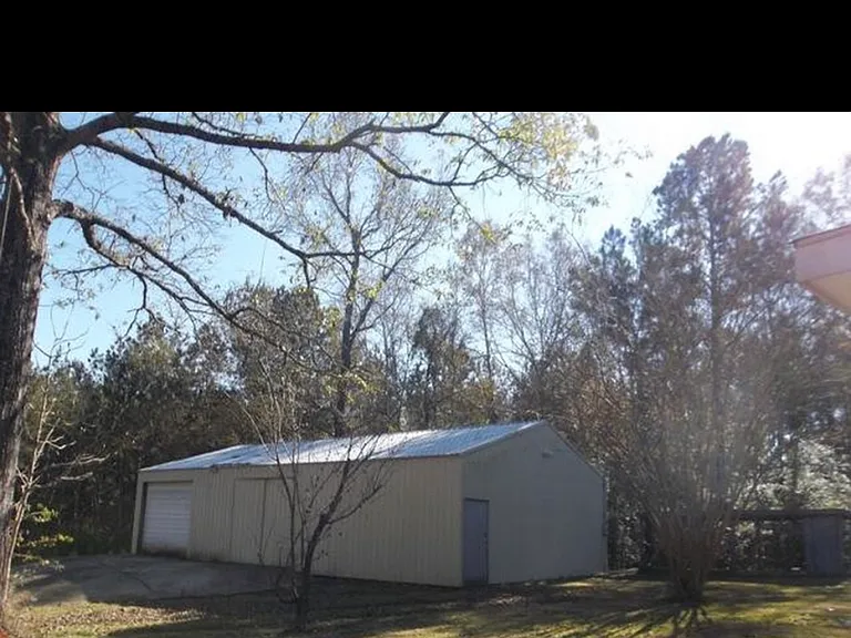 47 Freeman Town Rd — Photo 3