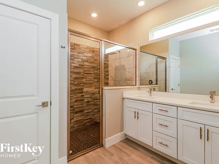 258 Big Sioux Dr — Photo 10