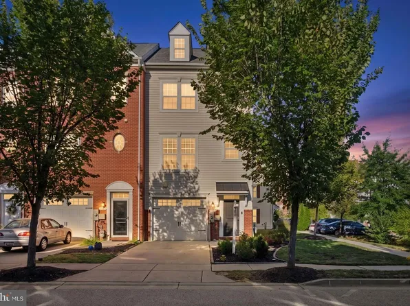 8227 White Star Xing, Pasadena, MD 21122