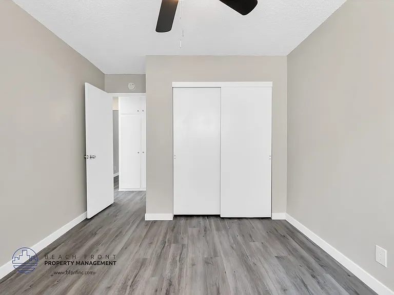 15205 Raymond Ave — Photo 40