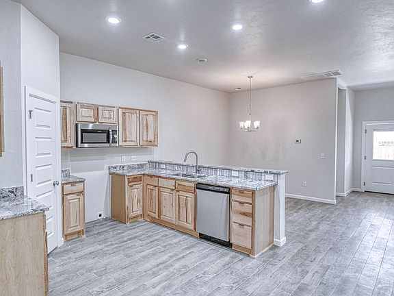 5th image of 2714 Clifton Ter