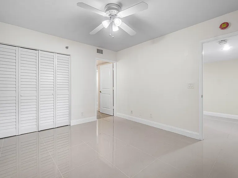 7290 Kinghurst Dr #106 — Photo 28