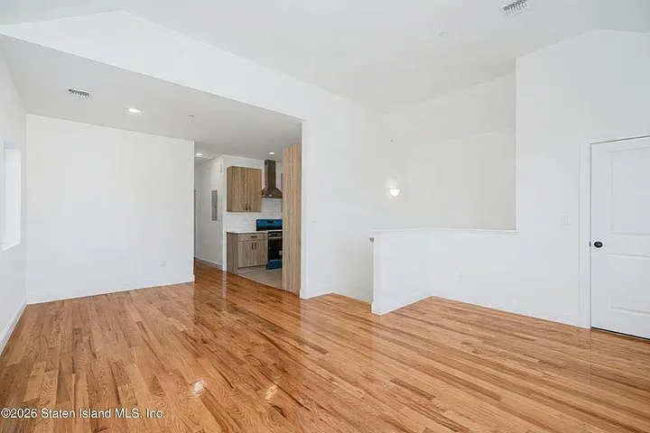 24 Shaughnessy Ln #2 — Photo 2