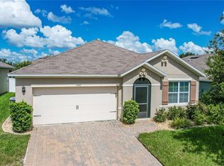 3450 Landing Vw, Tavares, FL 32778