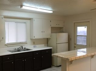 6416 Somis Way, Sacramento, CA 95828