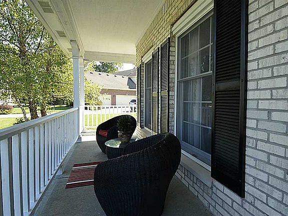 3rd image of 1325 Wood Valley Ct