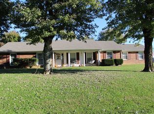 667 Finney Rd, Glasgow, KY 42141