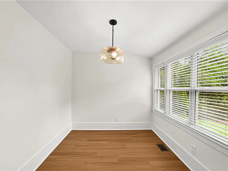 5383 Tilly Mill Rd — Photo 11
