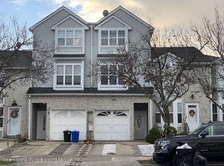 12 Delmar Ave APT C, Staten Island, NY 10312