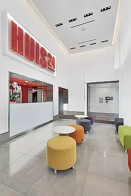 Rented by REAL New York | media 9