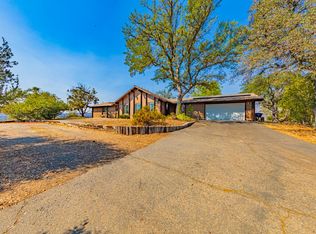 28530 Creek Rd, Coarsegold, CA 93614