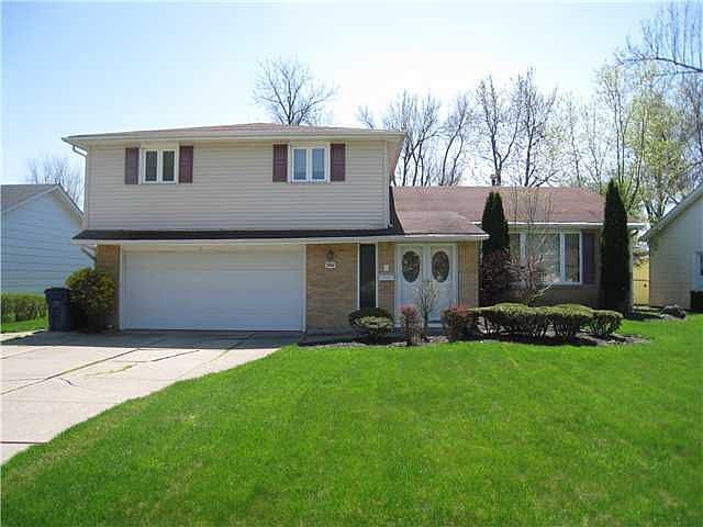 1st image of 266 Cottonwood Dr