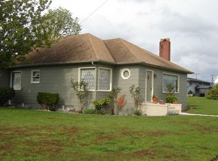 520 W Young St, Elma, WA 98541