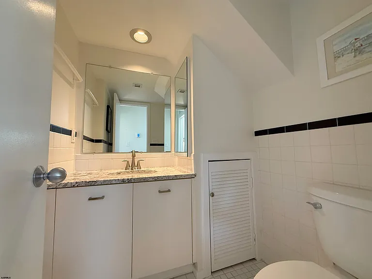 7701 Atlantic Ave #65 — Photo 11