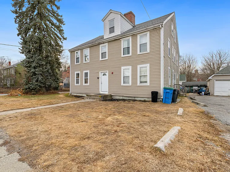 13 Main St #1B — Photo 8