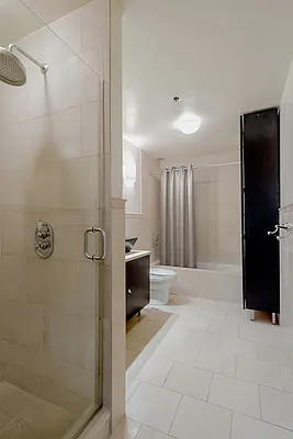 Rented by Compass | media 14